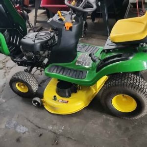 TRACTOPODADOR JOHN DEERE S100 CON 36 HORAS DE USO